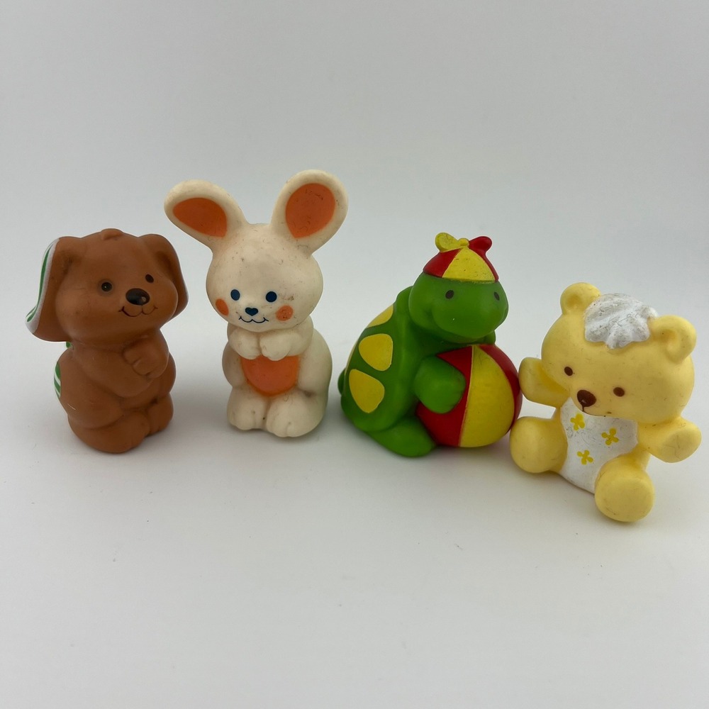 Vintage Strawberry Shortcake Pets Lot 4 AGC 1982 1985 Dog Bunny Turtle Bear